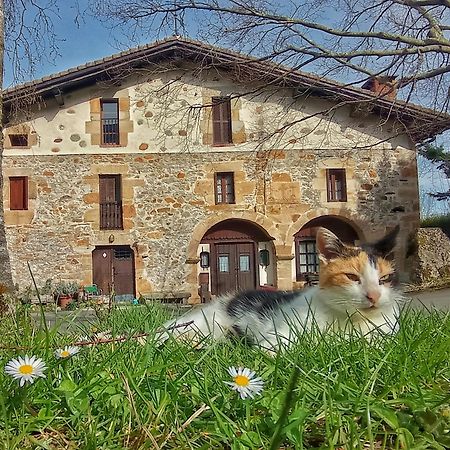 Escoriaza Casa Rural Areano المظهر الخارجي الصورة